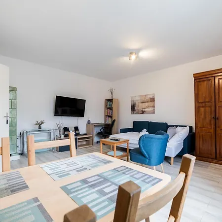 Park Wilsona Comfy By Bookinghost פוזנן